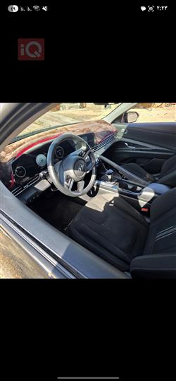 هیوندای ئەلەنترا